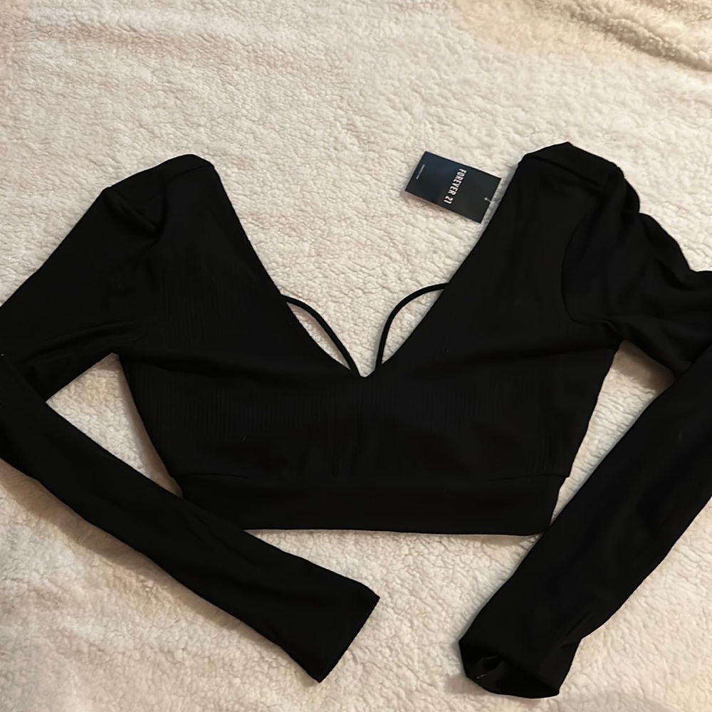 Black Long sleeve crop top- S
